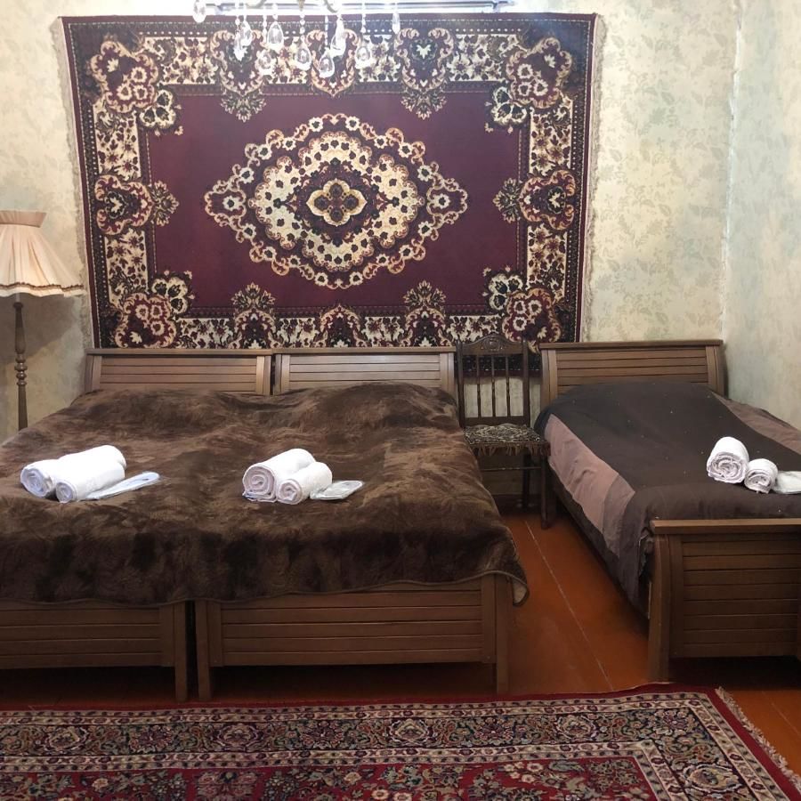 Проживание в семье Lia Khaikashvili Guest House Степанцминда